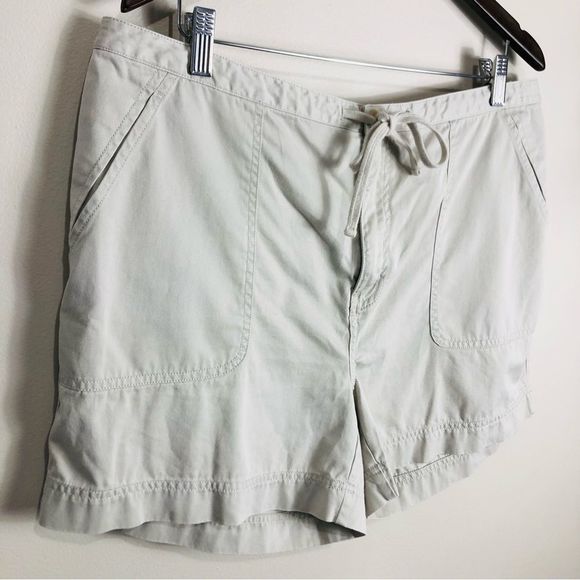 4/$45 | Khaki Beige Cotton Shorts | Plus 16 - Picture 3 of 7